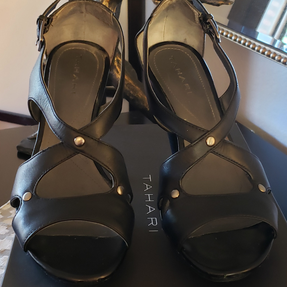 Tahara Black Heels